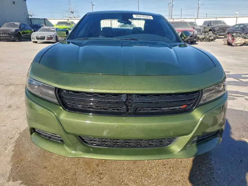 2021 DODGE CHARGER SXT  