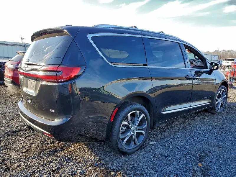 2022 CHRYSLER PACIFICA PINNACLE  