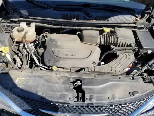 2020 CHRYSLER PACIFICA TOURING L  