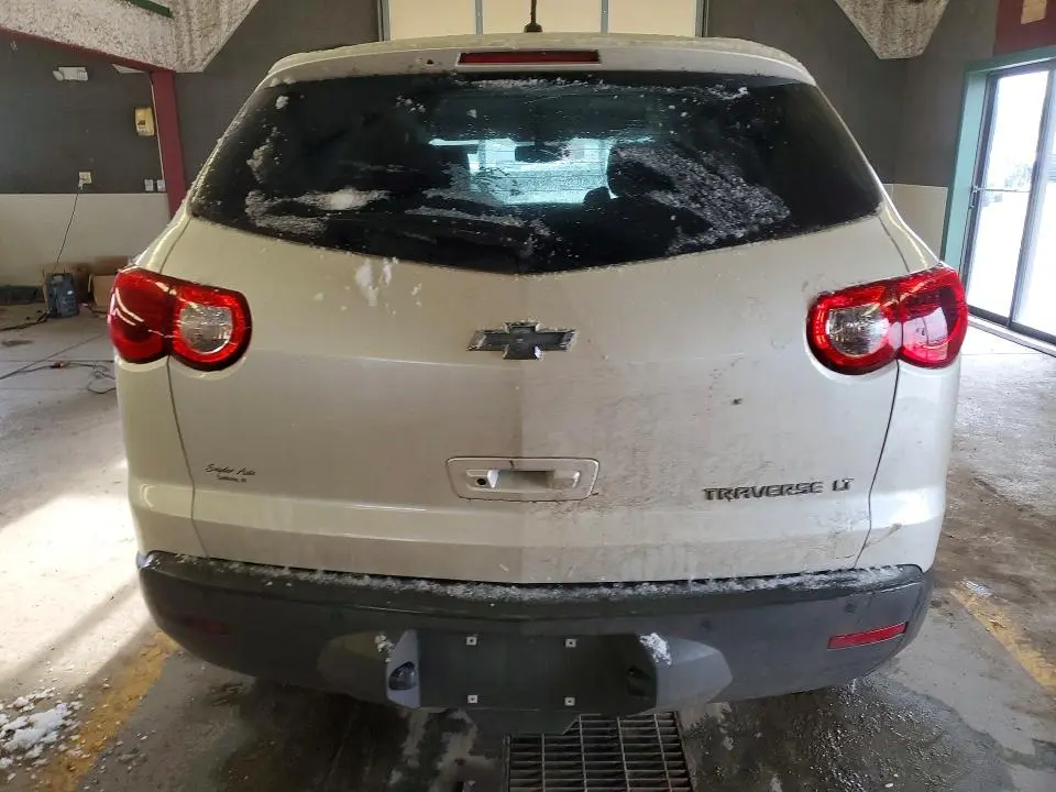 2012 CHEVROLET TRAVERSE LT  