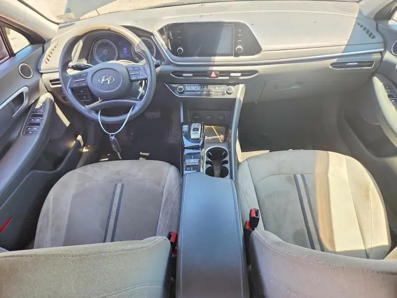 2020 HYUNDAI SONATA SE  