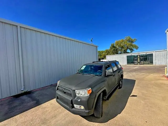2010 TOYOTA 4RUNNER SR5  