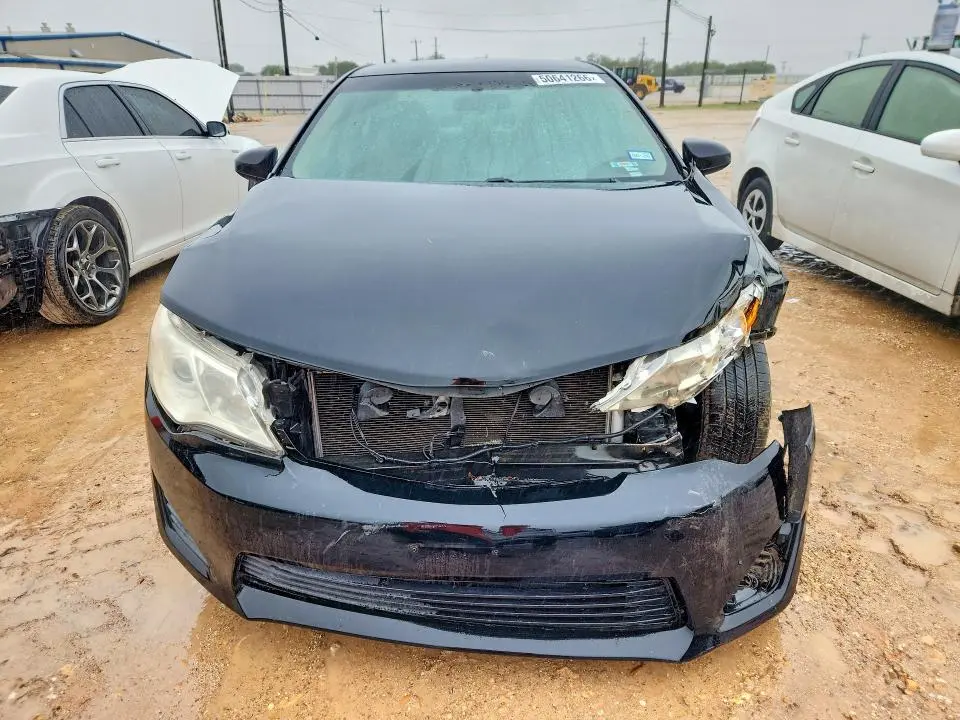 2012 TOYOTA CAMRY LE  