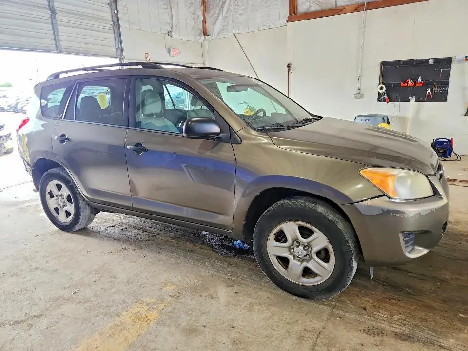 2012 TOYOTA RAV4 BASE  