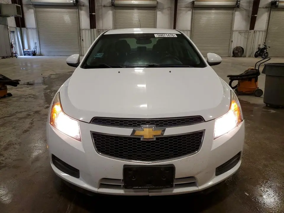 2011 CHEVROLET CRUZE LT  