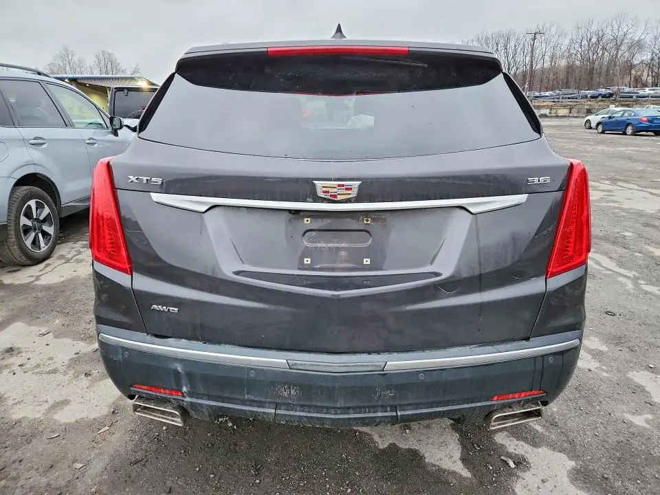 2019 CADILLAC XT5 LUXURY  