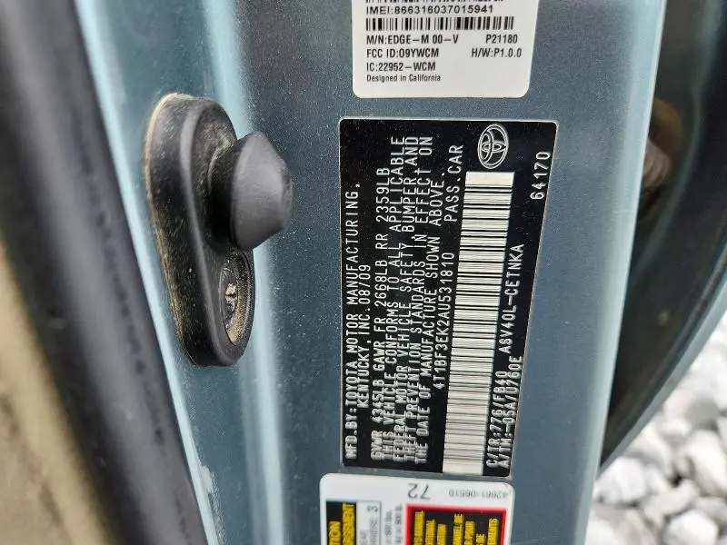 2010 TOYOTA CAMRY LE  