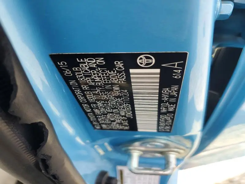2015 TOYOTA PRIUS C ONE  