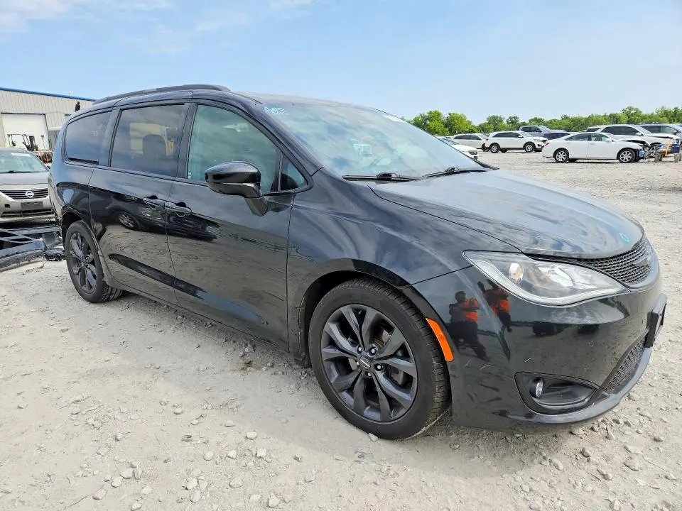 2019 CHRYSLER PACIFICA TOURING L PLUS  