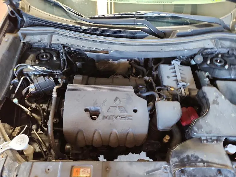 2017 MITSUBISHI OUTLANDER ES  