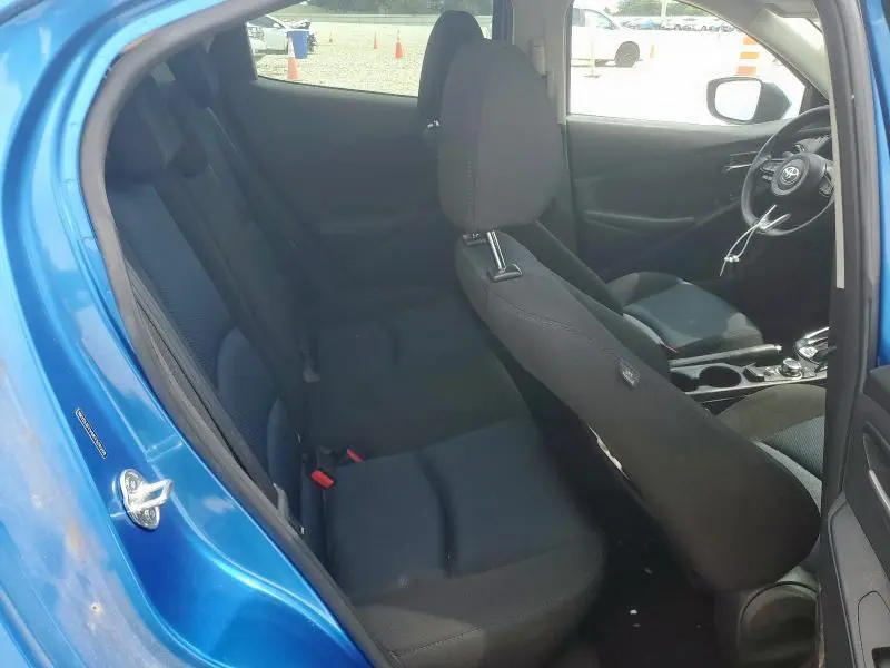 2019 TOYOTA YARIS L  