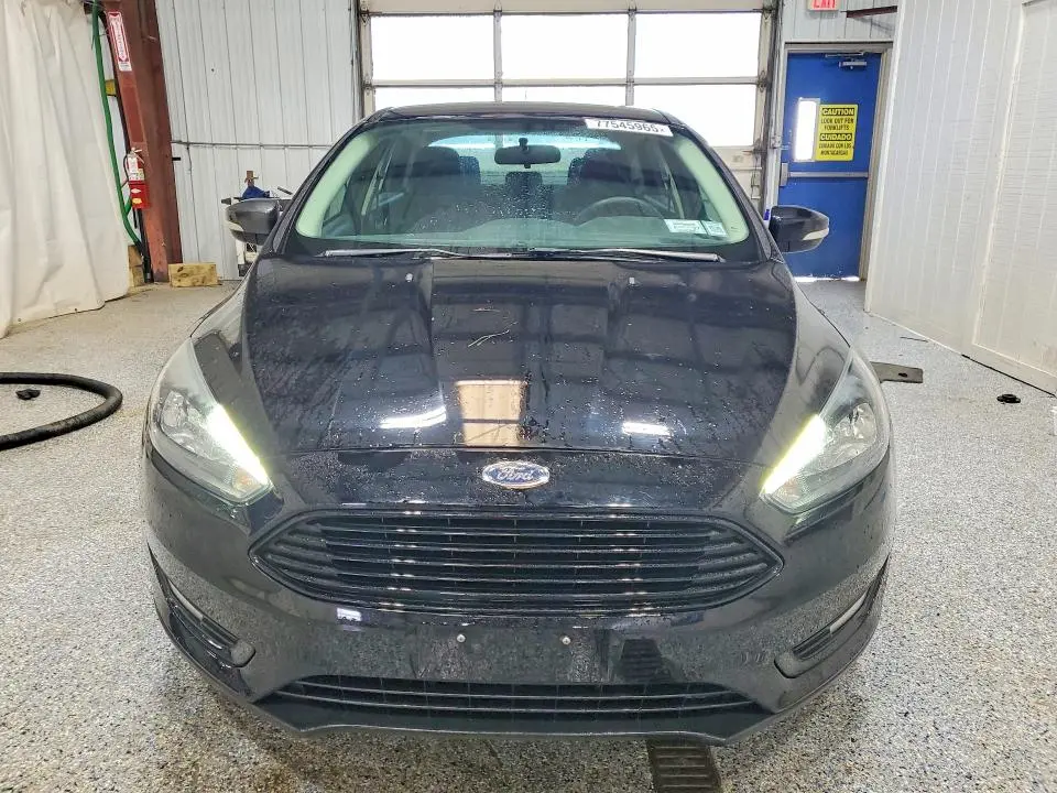 2017 FORD FOCUS SE  