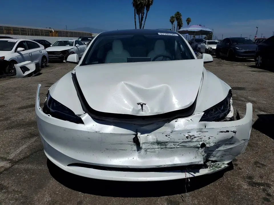 2026 TESLA MODEL 3   