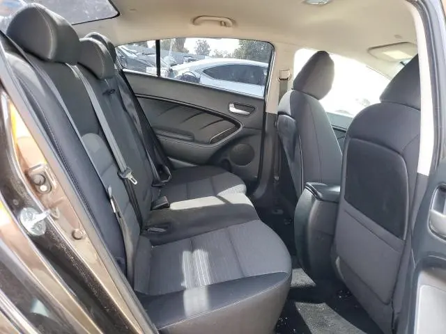2017 KIA FORTE LX  