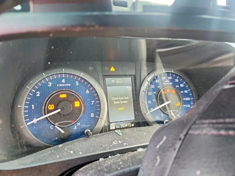 2016 TOYOTA SIENNA XLE  