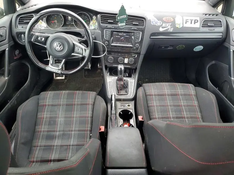 2015 VOLKSWAGEN GTI   