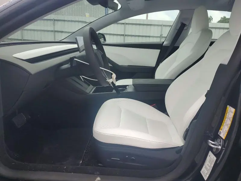 2026 TESLA MODEL 3   
