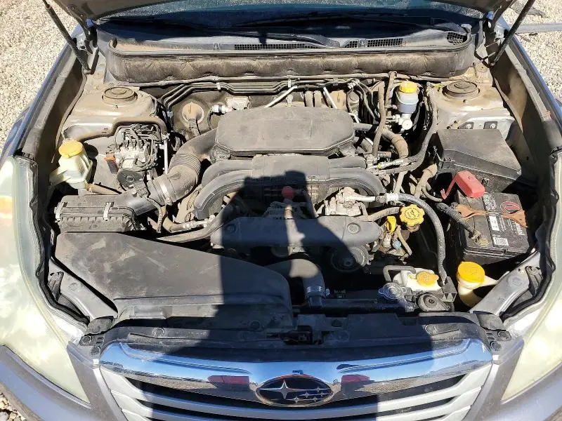 2011 SUBARU OUTBACK 2.5I PREMIUM  