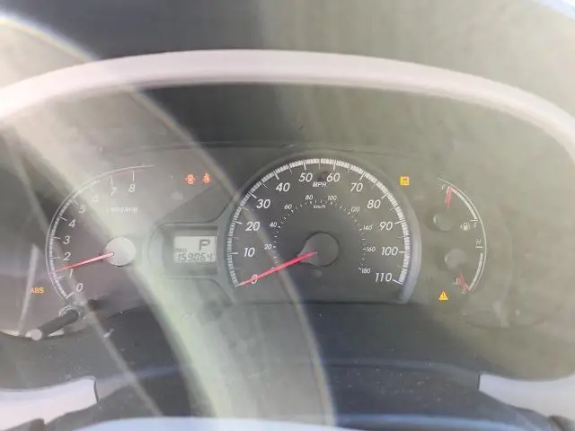 2013 TOYOTA SIENNA LE  