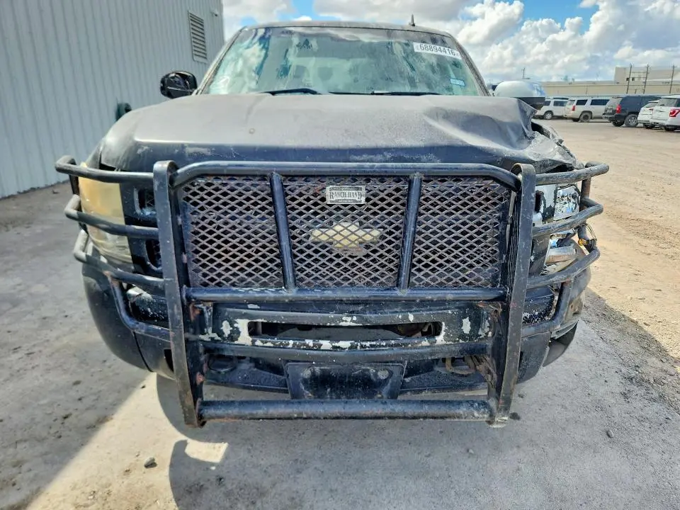 2011 CHEVROLET SILVERADO K1500 LS  