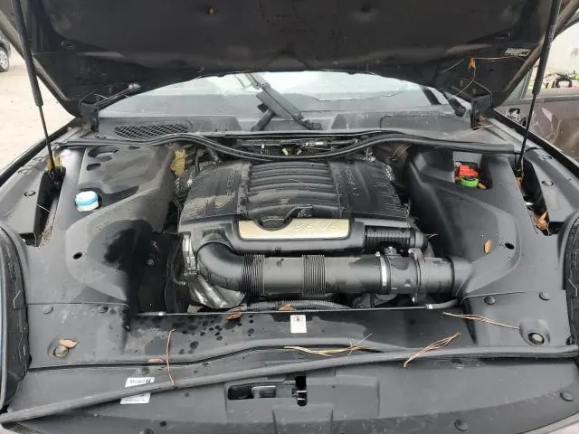 2017 PORSCHE CAYENNE   