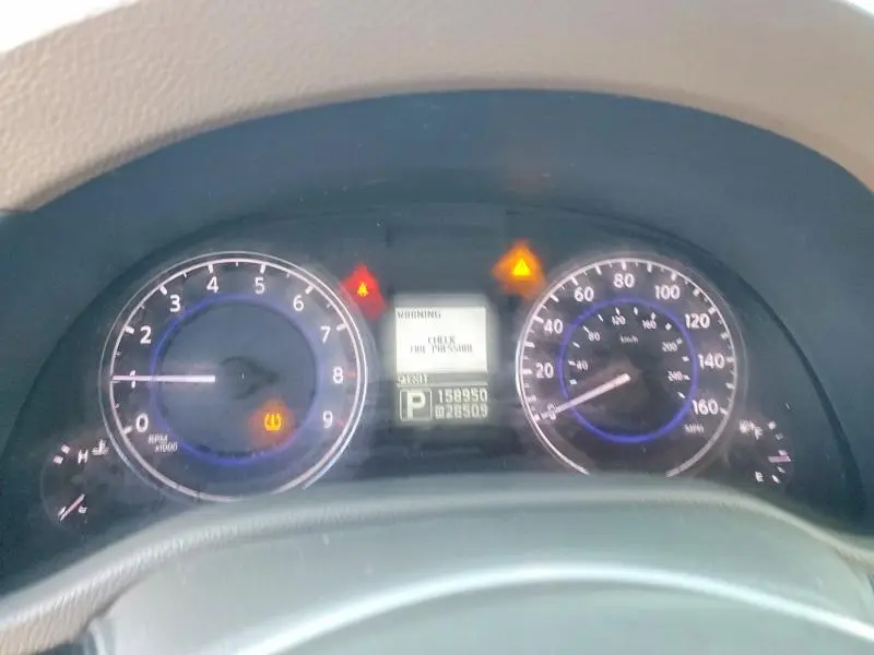 2012 INFINITI G37 BASE  