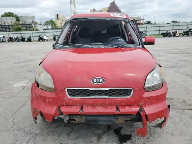 2011 KIA SOUL +  