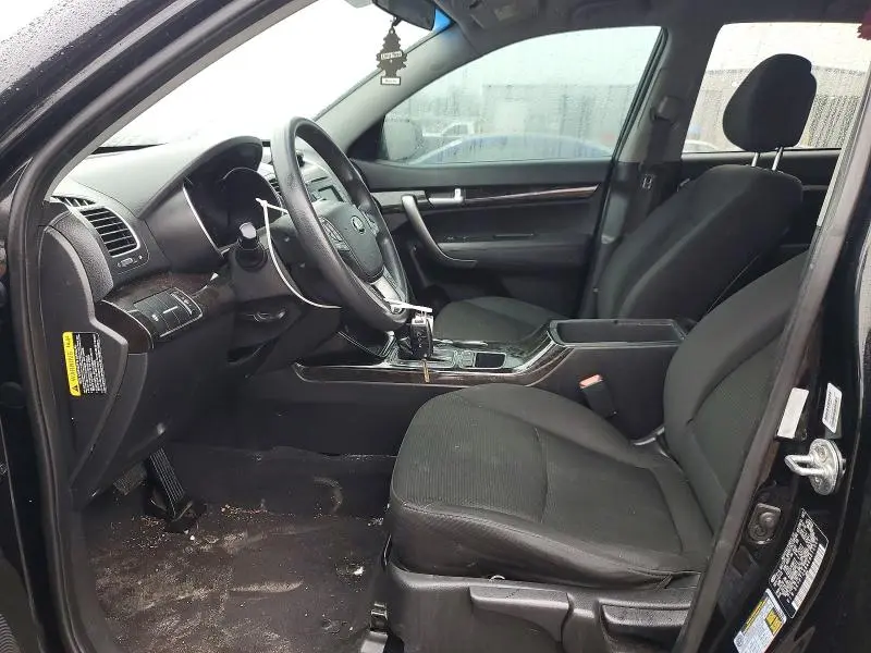 2014 KIA SORENTO LX  