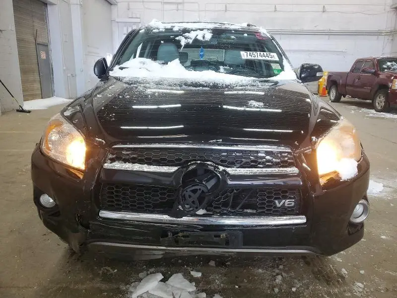 2011 TOYOTA RAV4 LIMITED  