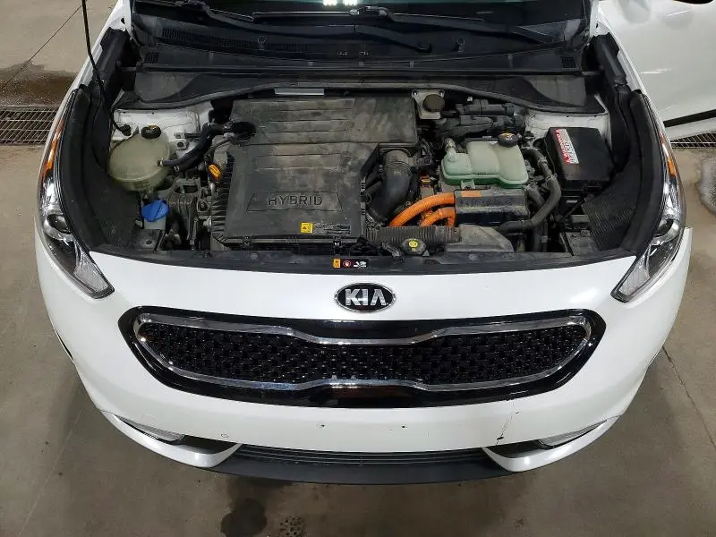 2017 KIA NIRO TOURING  