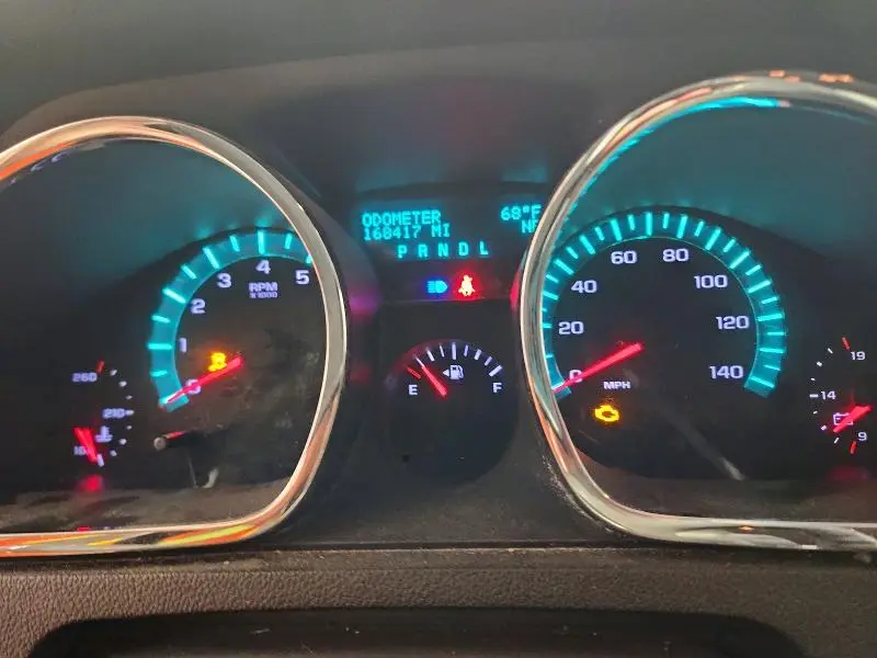 2011 CHEVROLET TRAVERSE LT  