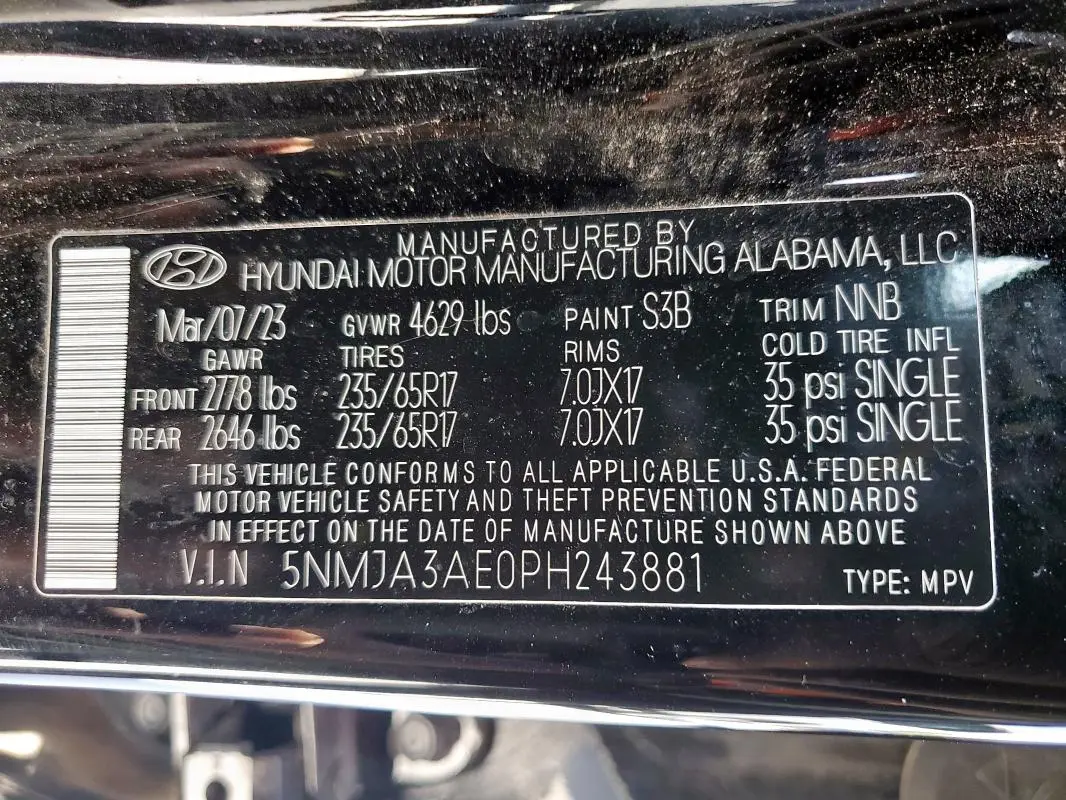 2023 HYUNDAI TUCSON SE  