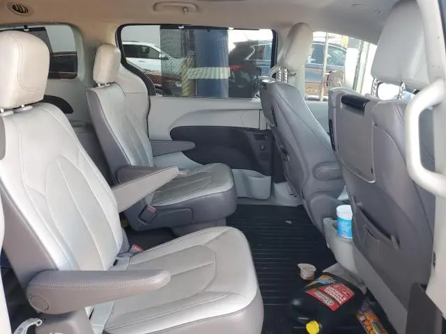 2018 CHRYSLER PACIFICA TOURING L PLUS  