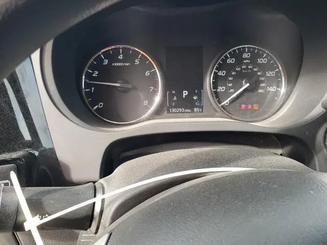 2020 MITSUBISHI OUTLANDER ES