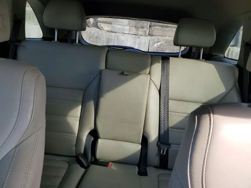 2017 KIA SORENTO EX V6  