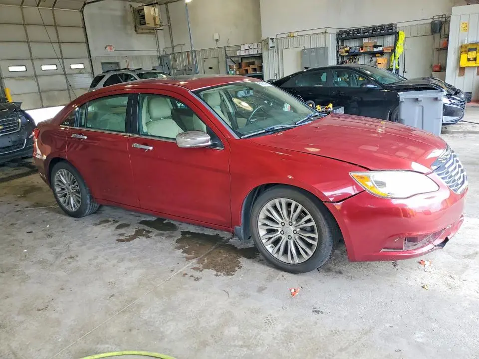 2011 CHRYSLER 200 LIMITED  