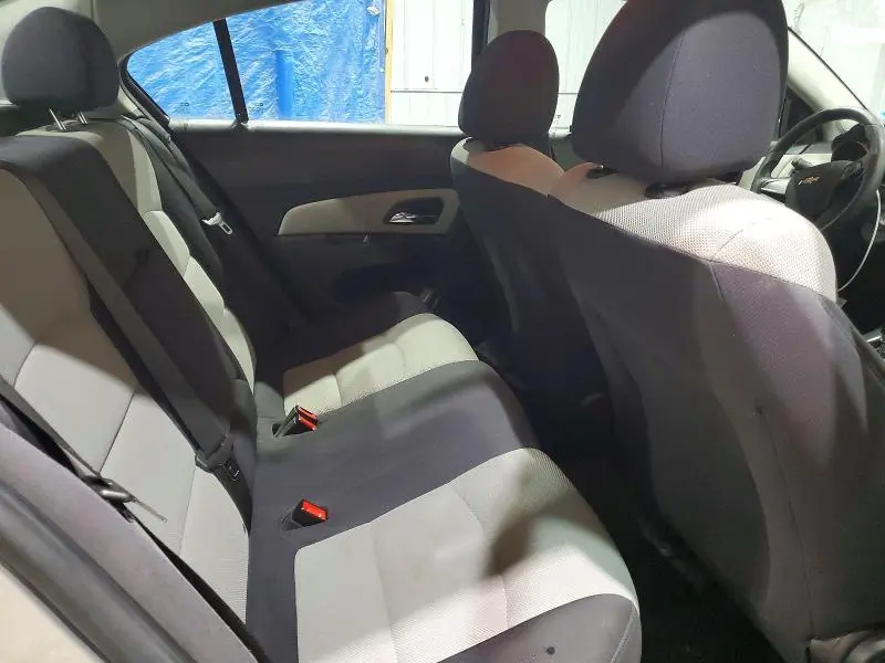 2014 CHEVROLET CRUZE LS  