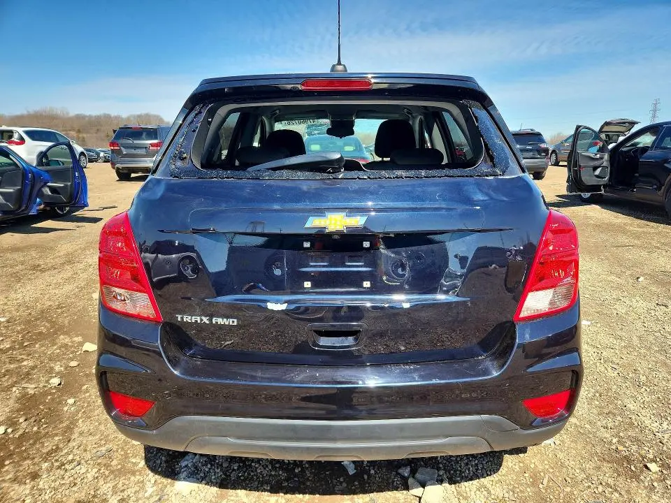 2022 CHEVROLET TRAX LS  