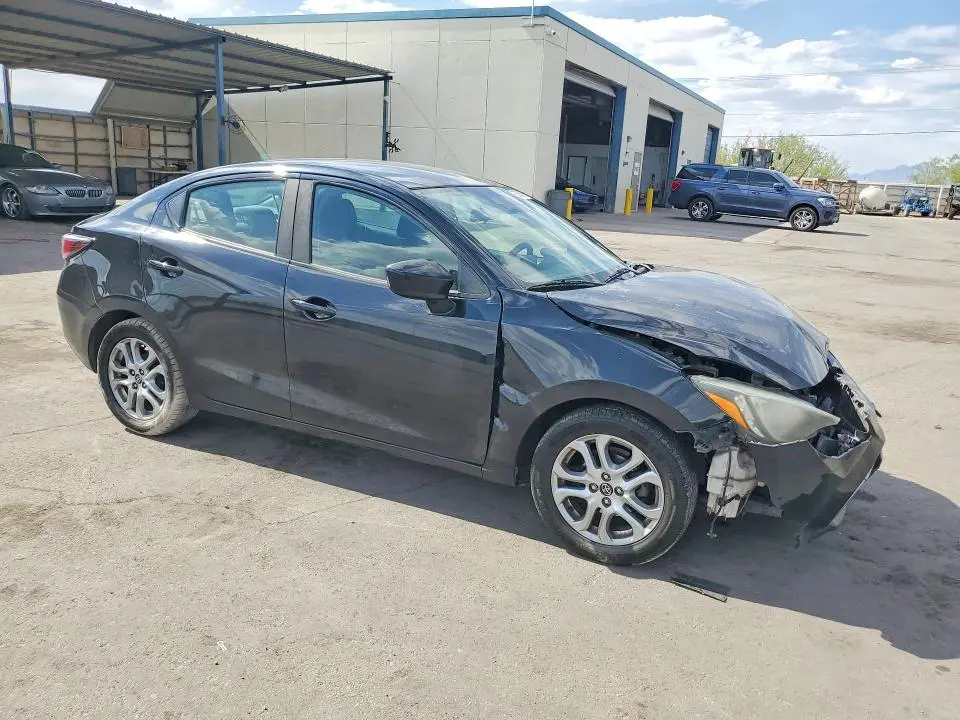2017 TOYOTA YARIS IA BASE  