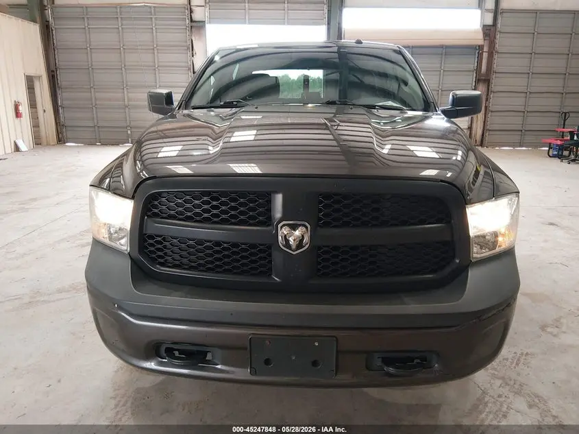2020 RAM 1500 CLASSIC TRADESMAN  4X4 5'7 BOX