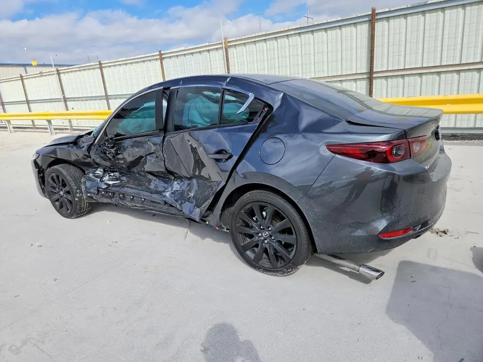 2024 MAZDA 3 SELECT SPORT  