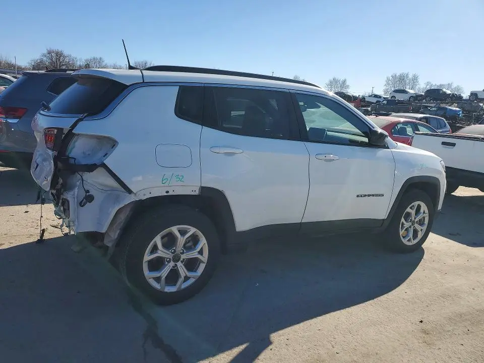 2025 JEEP COMPASS LATITUDE  