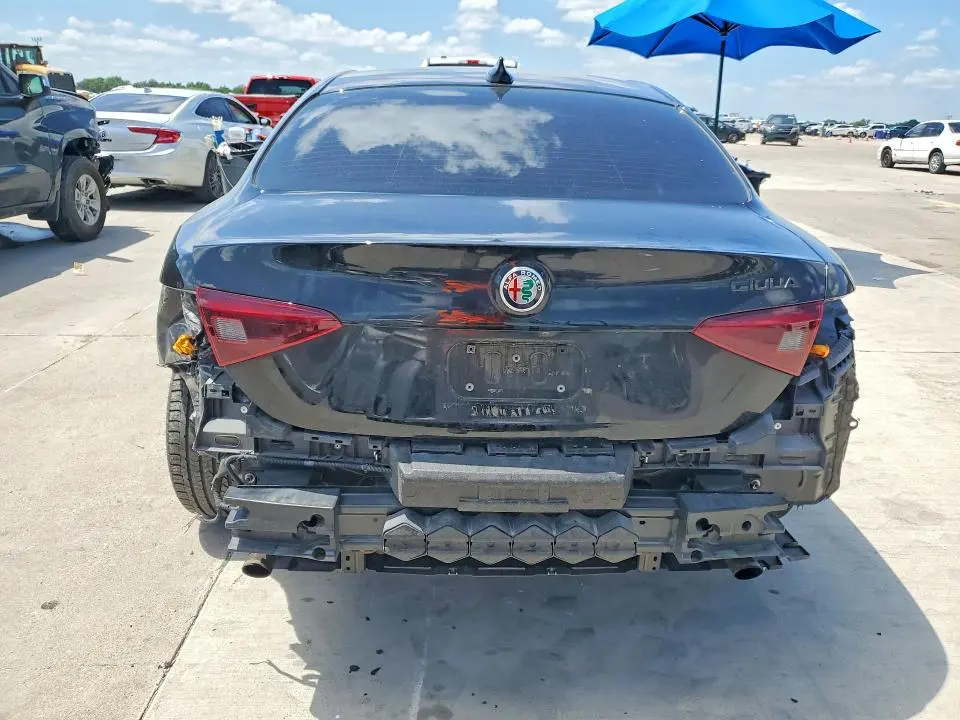 2019 ALFA ROMEO GIULIA   