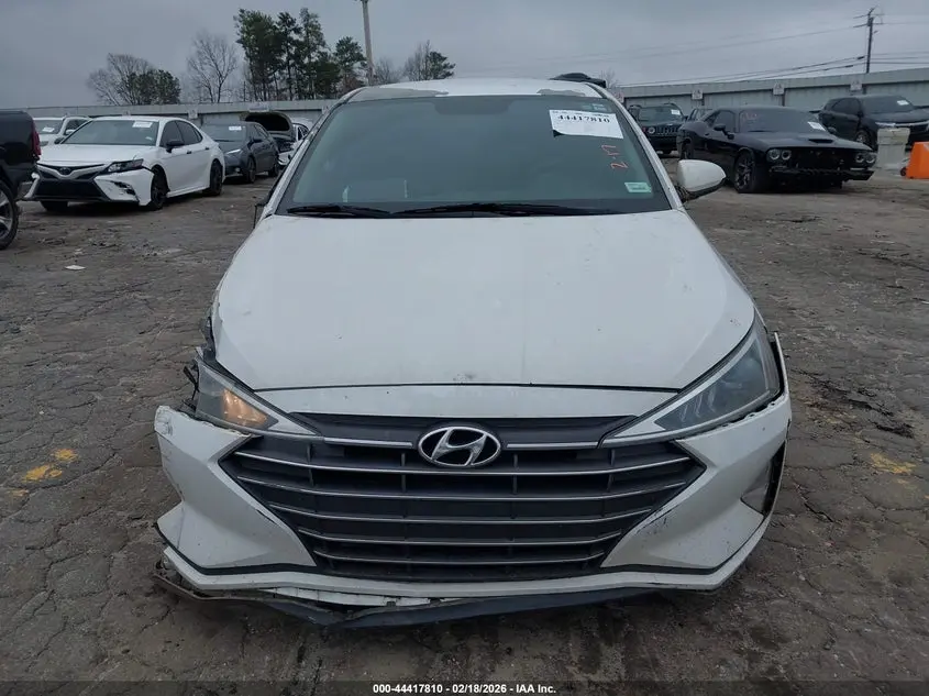 2019 HYUNDAI ELANTRA SE