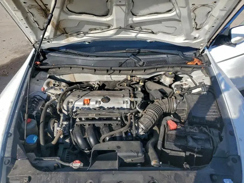 2011 HONDA ACCORD SE  