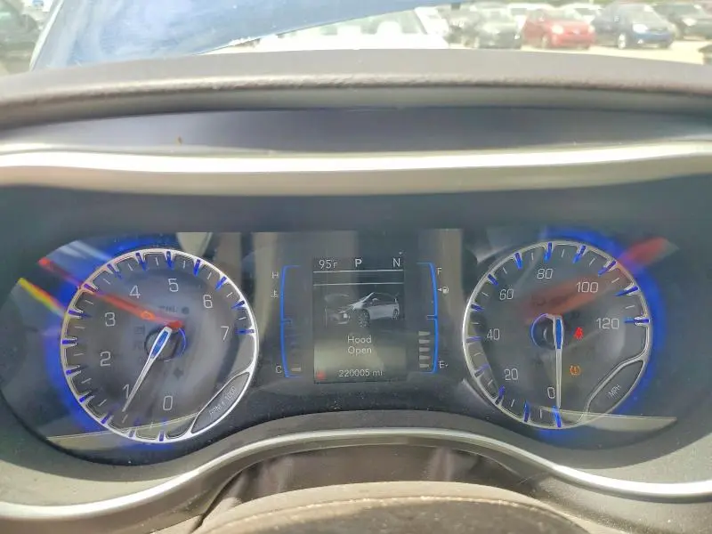 2017 CHRYSLER PACIFICA TOURING L  