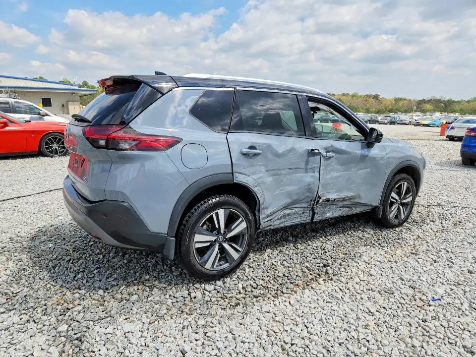 2021 NISSAN ROGUE SL  