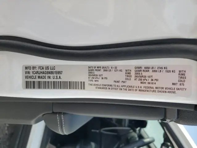 2022 JEEP GRAND CHEROKEE LAREDO  