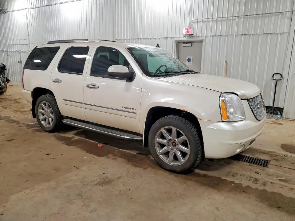 2012 GMC YUKON DENALI  