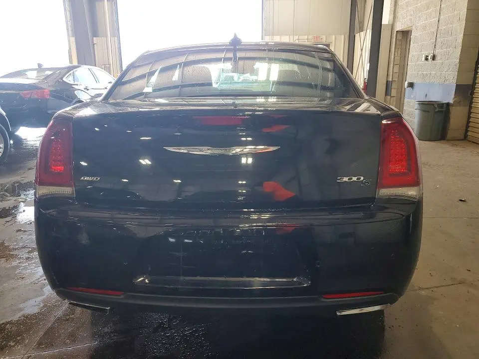 2016 CHRYSLER 300 S  
